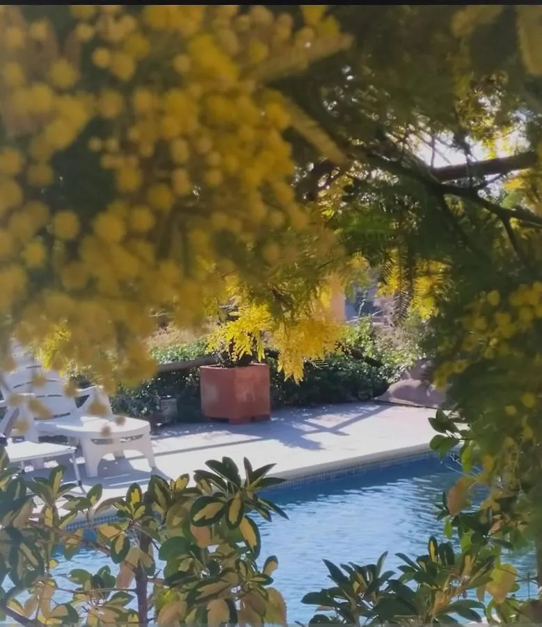 Villa Casa Bella Vista en montaña con vistas al mar y piscina privada Cunit Сasa de vacaciones