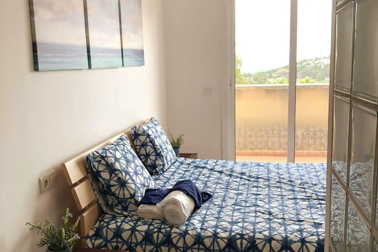 Villa Casa Bella Vista en montaña con vistas al mar y piscina privada Cunit