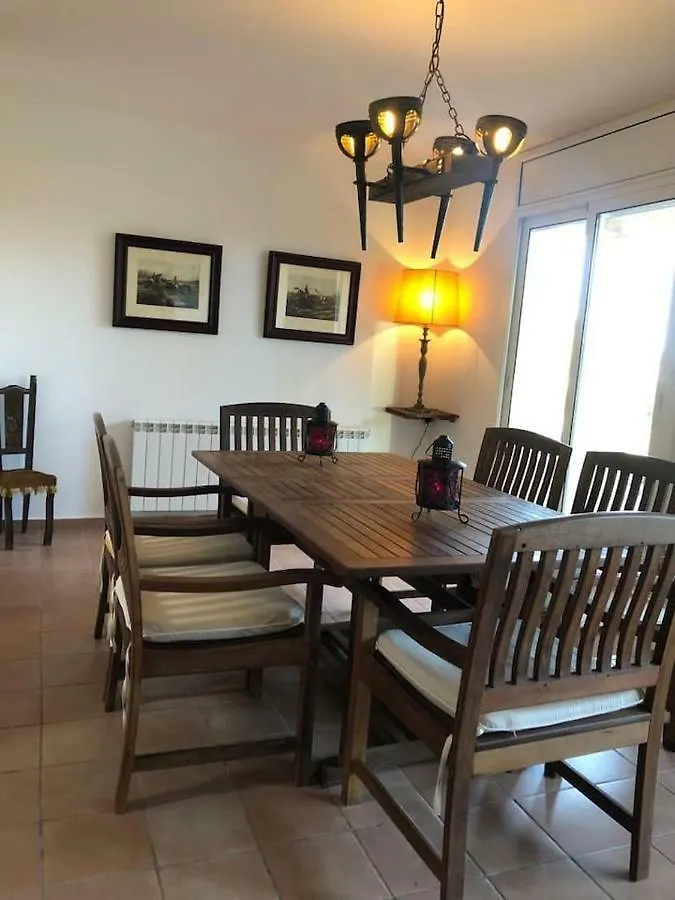 Villa Casa Bella Vista en montaña con vistas al mar y piscina privada Cunit España